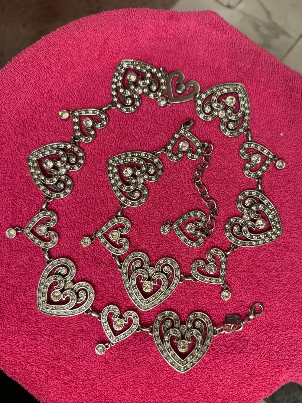 Rhinestone Heart Link Belt in Silver - Picture 3 of 8